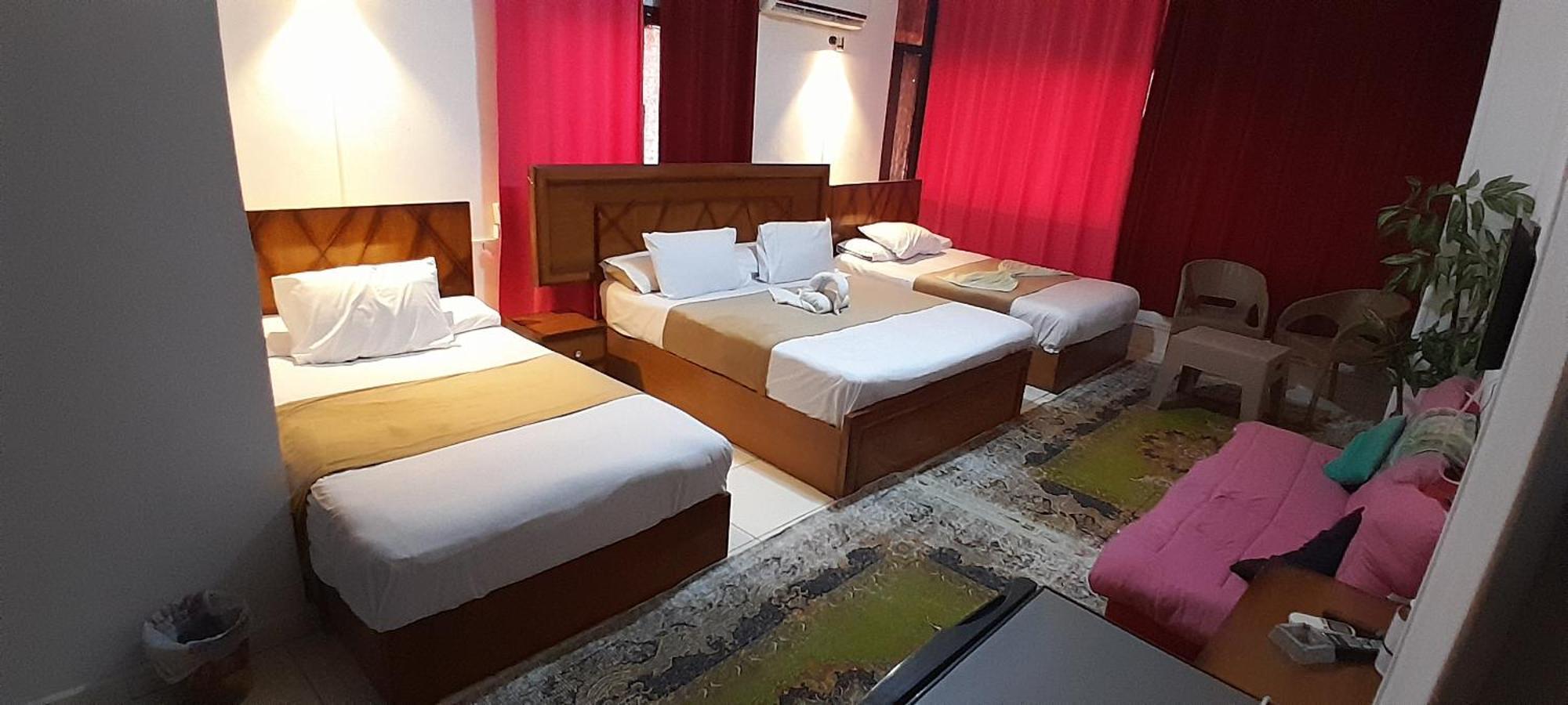 Alshawarbi Plaza Hotel Caïro Buitenkant foto
