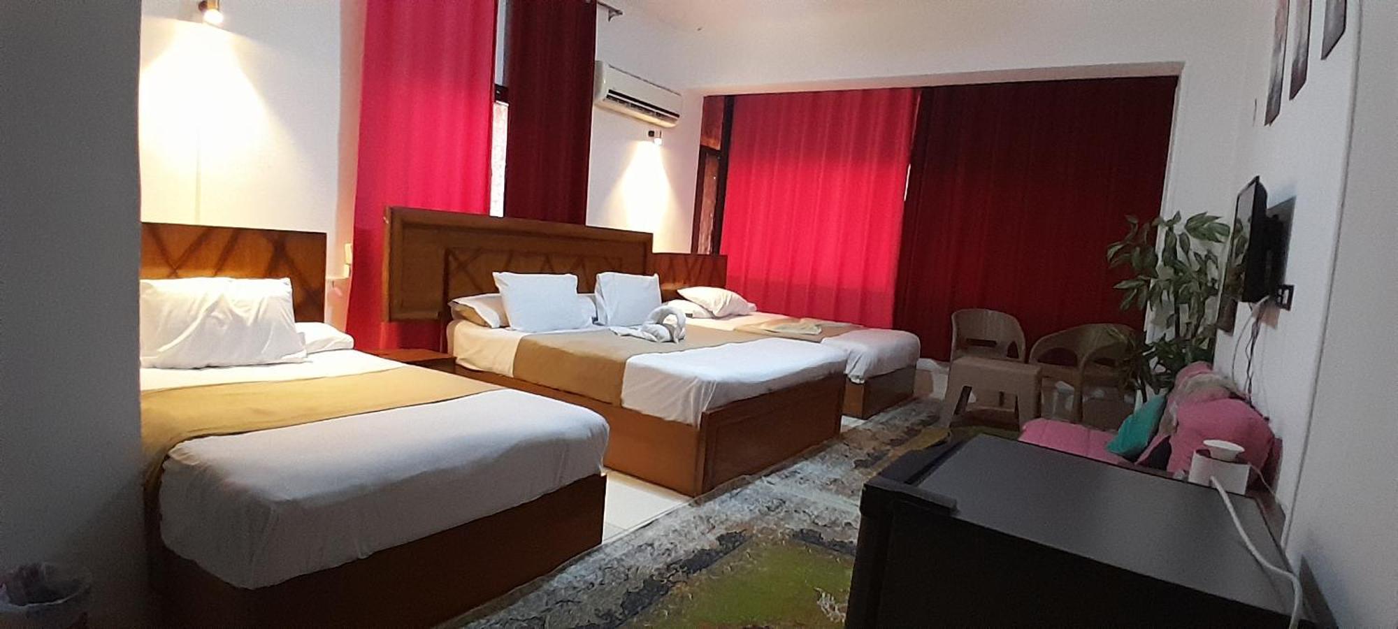 Alshawarbi Plaza Hotel Caïro Buitenkant foto