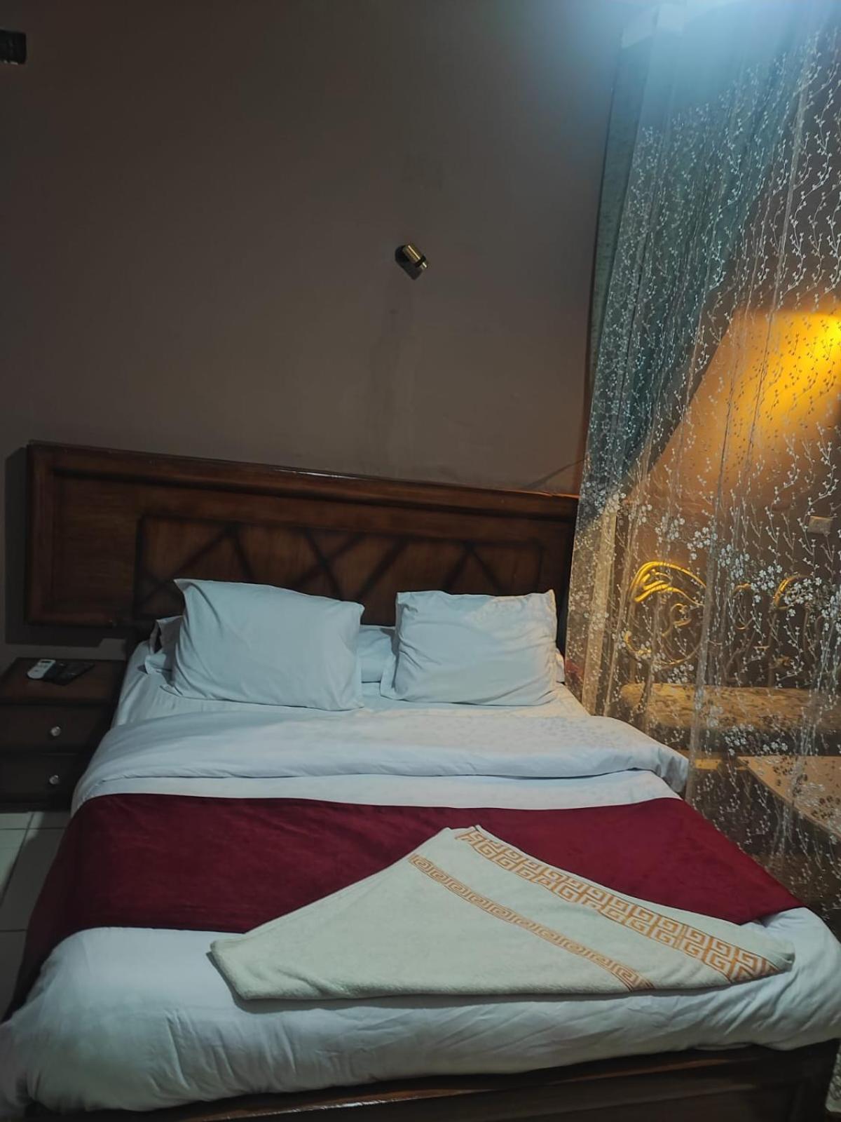 Alshawarbi Plaza Hotel Caïro Buitenkant foto